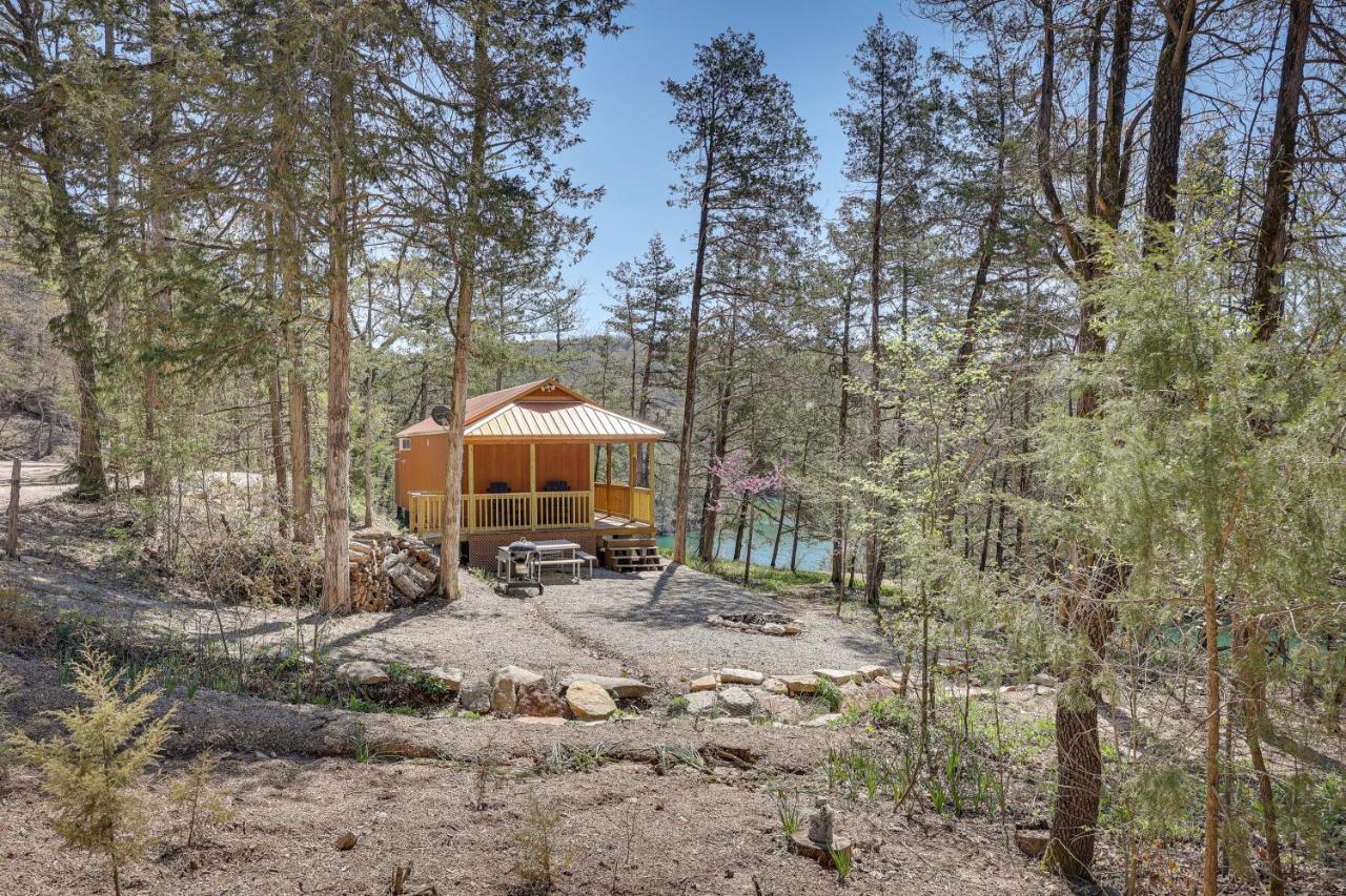 Cliffside Eureka Springs Cabin With Beaver Lake View Dış mekan fotoğraf
