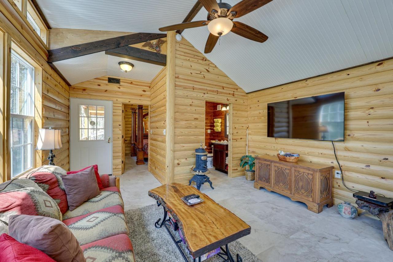 Cliffside Eureka Springs Cabin With Beaver Lake View Dış mekan fotoğraf