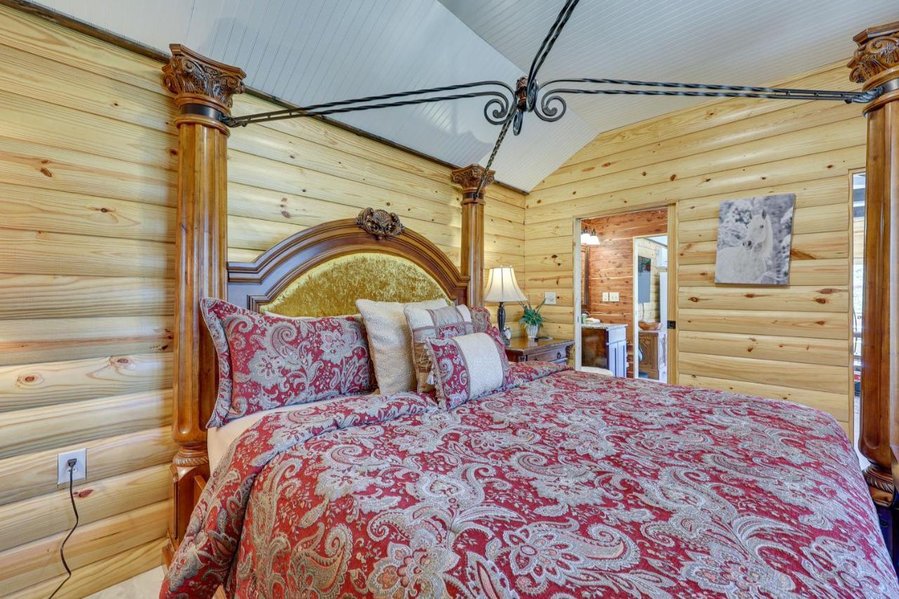 Cliffside Eureka Springs Cabin With Beaver Lake View Dış mekan fotoğraf
