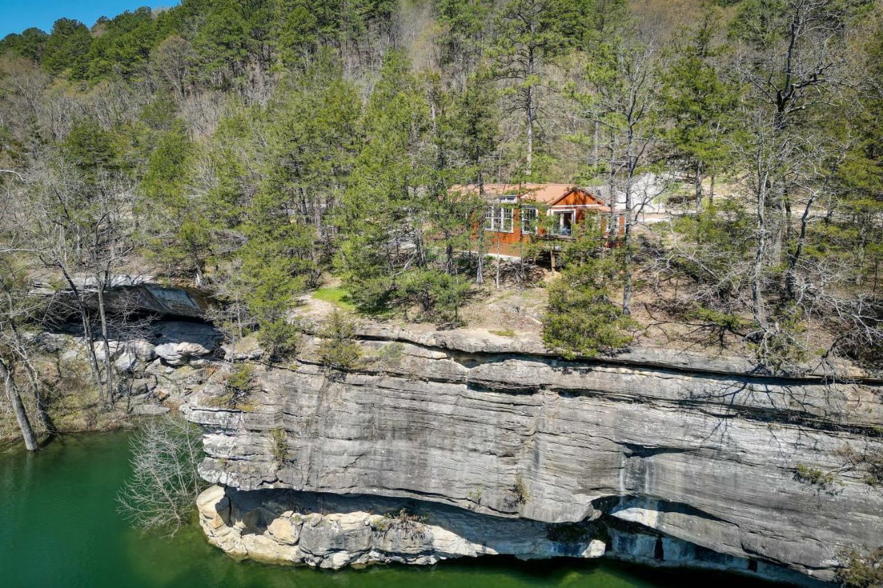 Cliffside Eureka Springs Cabin With Beaver Lake View Dış mekan fotoğraf